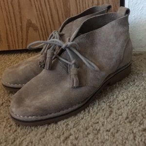 Tan-gray hushpuppy booties